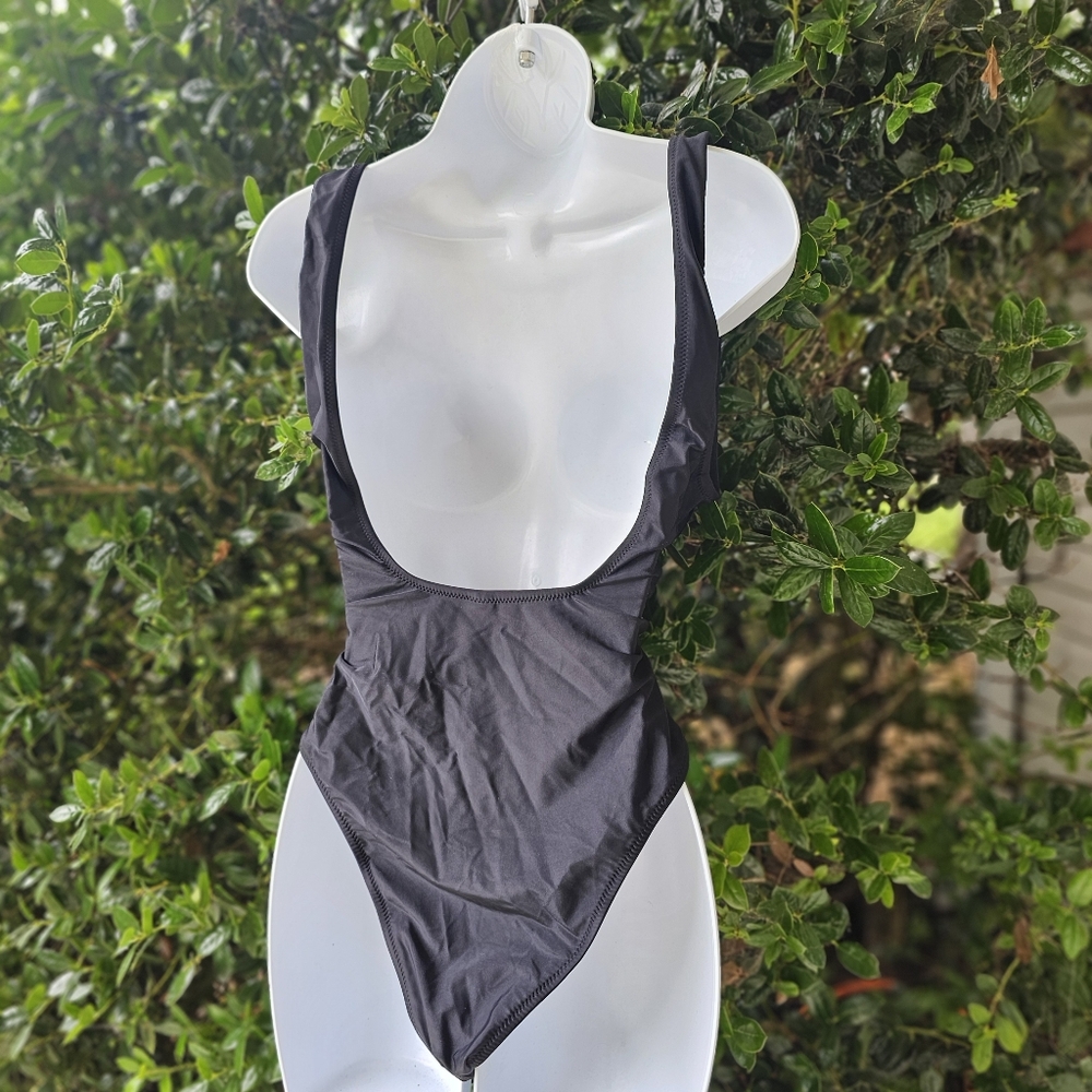 NWT‎ Womens Medium Stylish Black Kids One Piece Swimsuit - Picture 8 of 8
